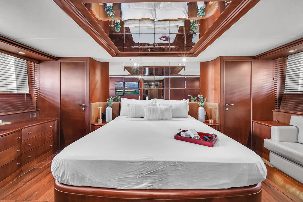 Sonara 100’ FT Yacht