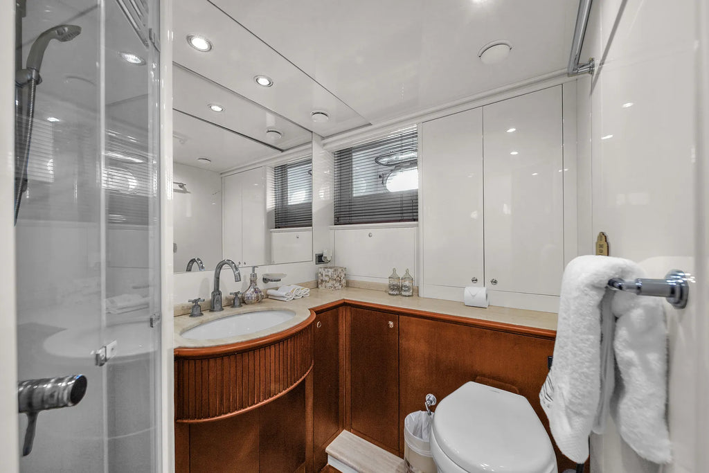 Sonara 100’ FT Yacht